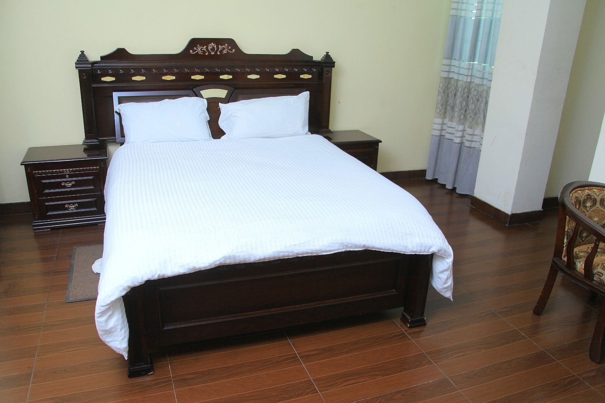 Bnow Hotel Addis Ababa Dış mekan fotoğraf