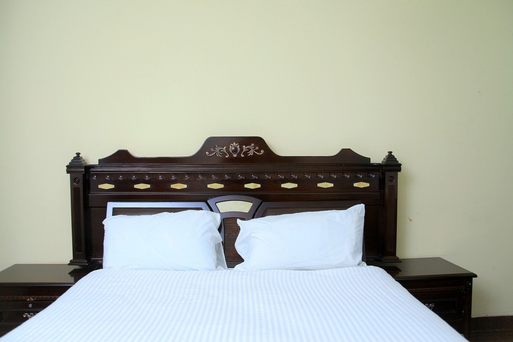 Bnow Hotel Addis Ababa Dış mekan fotoğraf